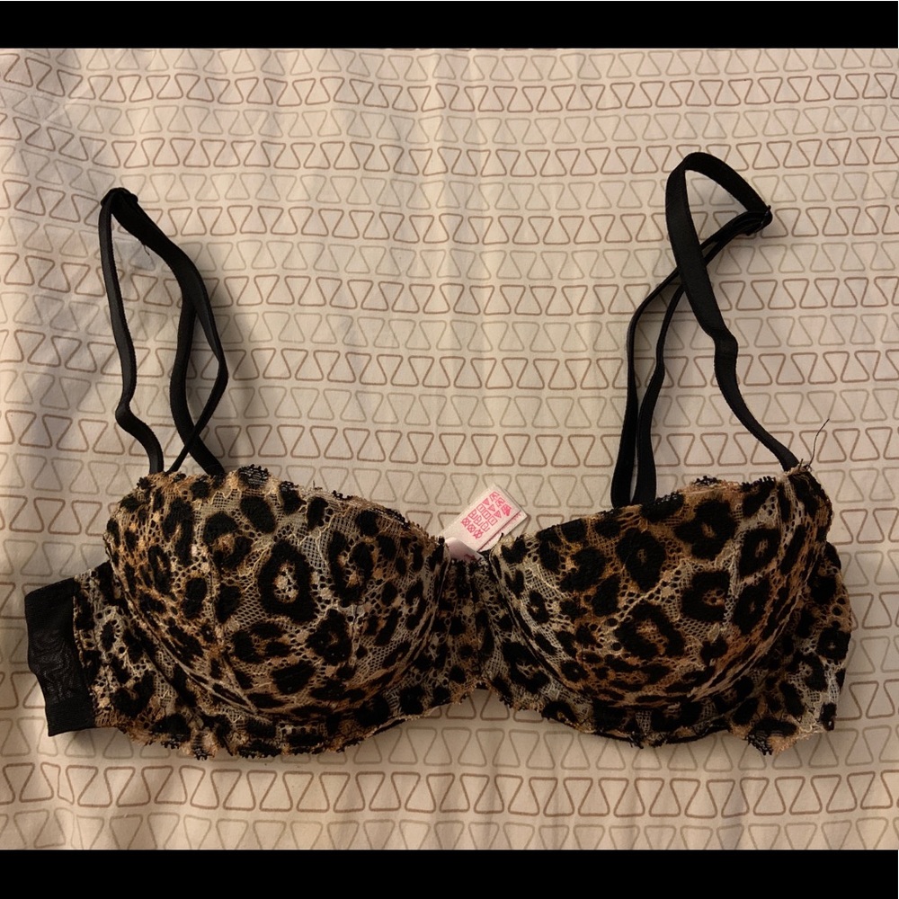 VS | Cheetah Print Lace Date Push Up Bra : 32A